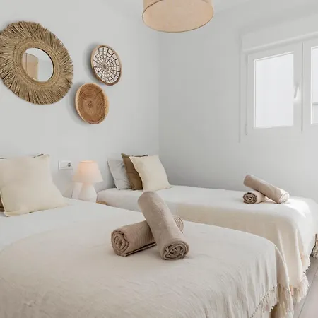 Modern Penthouse - Near & Oldtown Apartamento