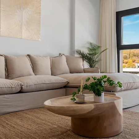 Modern Penthouse - Near & Oldtown