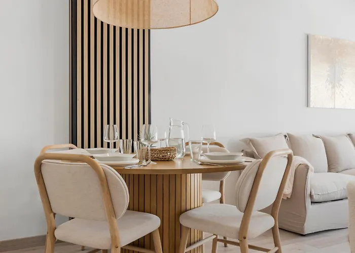 아파트 Modern Penthouse - Near & Oldtown *