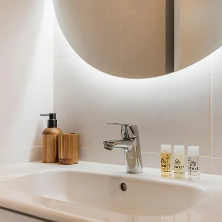 Modern Penthouse - Near & Oldtown *