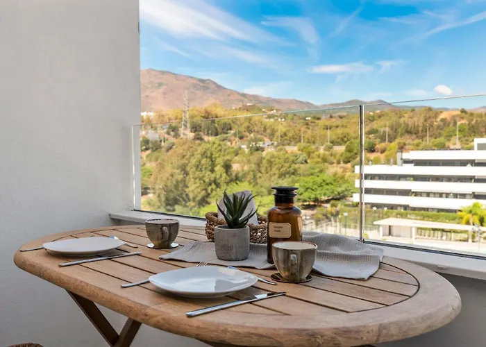 Modern Penthouse - Near & Oldtown 公寓